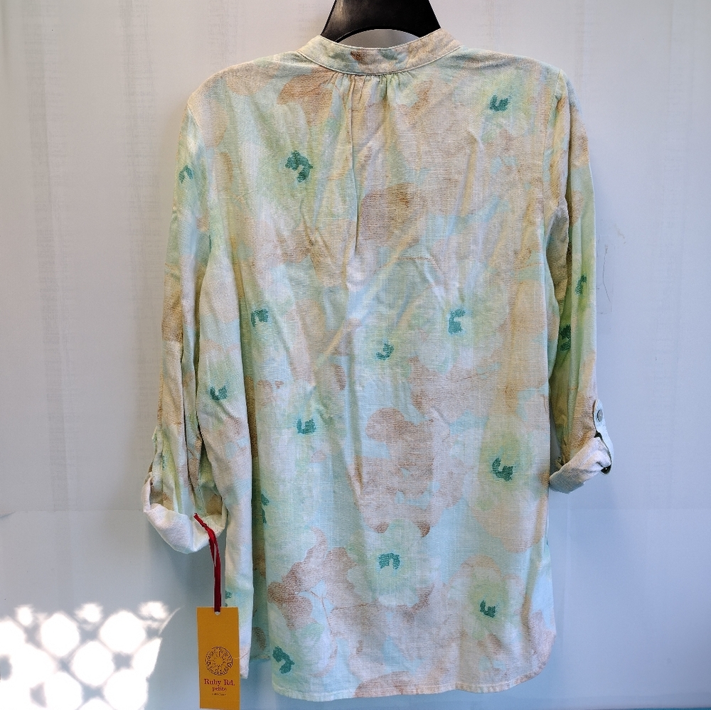 NWT Ruby Rd Womens Pullover Roll Tab Sleeves Floral Multicolor Blouse Size PL - Picture 2 of 11